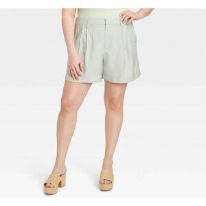 A New Day - Women's High-Rise Pleated Front Shorts - Green - 20